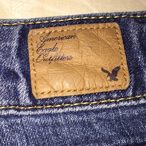 AE Distressed Jean Shorts - Picture 3 of 5